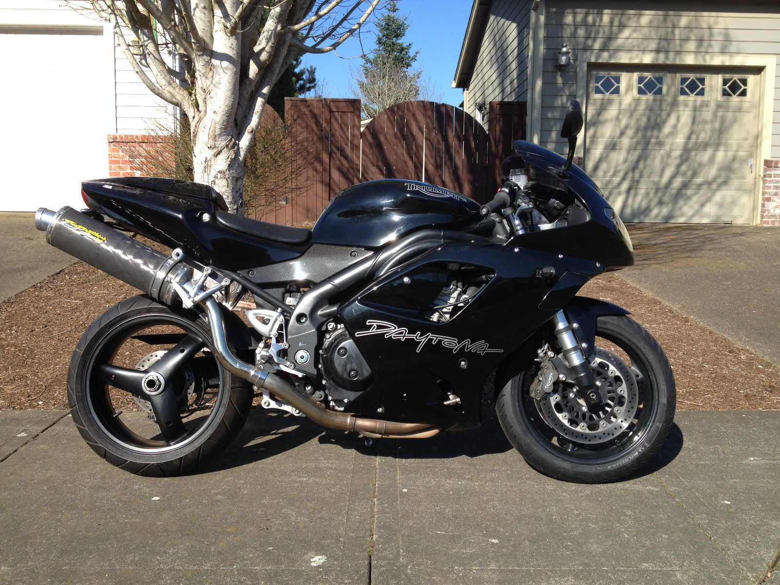2004 triumph daytona 955i specs