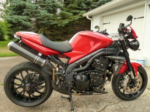 GREAT 2011 Triumph Speed Triple for sale