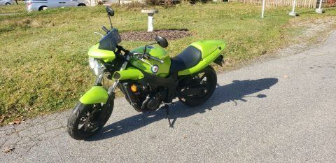 2002 Triumph Speed Four 600cc Naked Sport Bike for sale