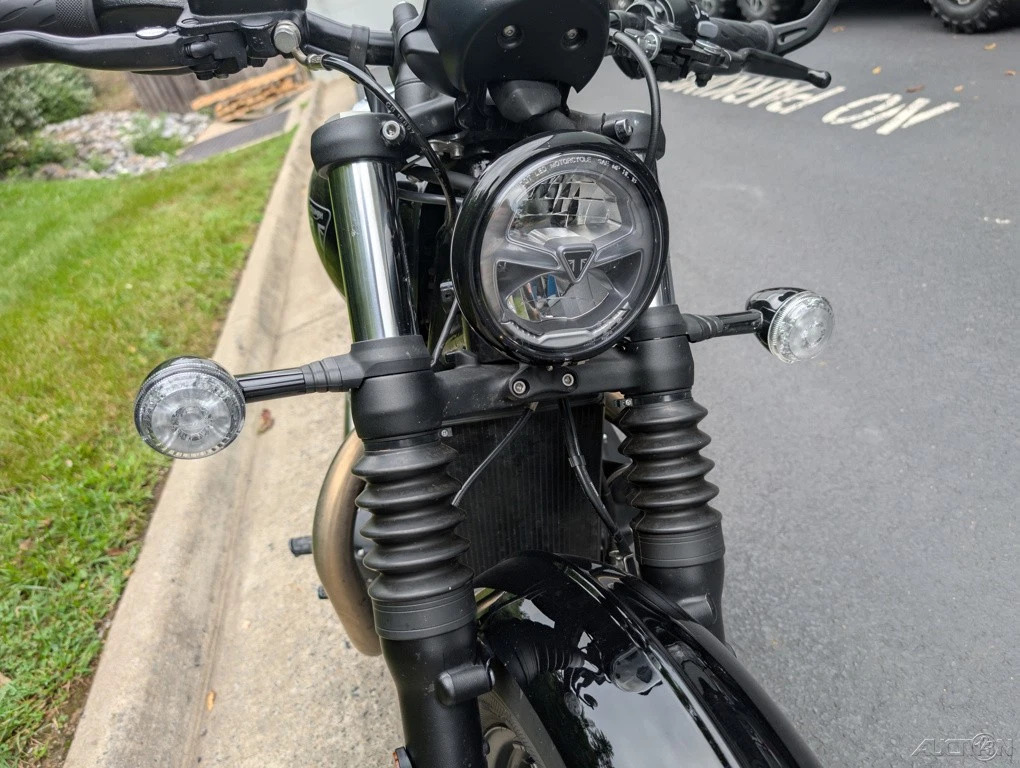 2023 Triumph Bonneville Bobber