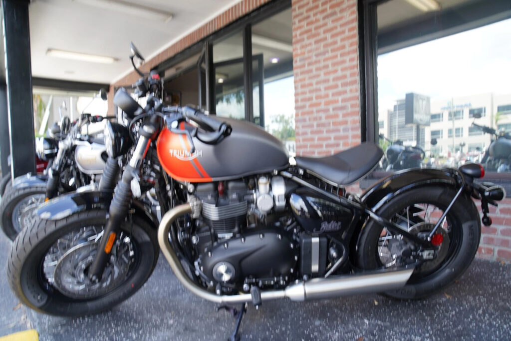 2025 Triumph Bonneville Bobber, Custom Red Metallic / Silver with 0 Miles