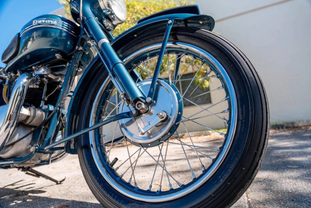 1952 Triumph Thunderbird