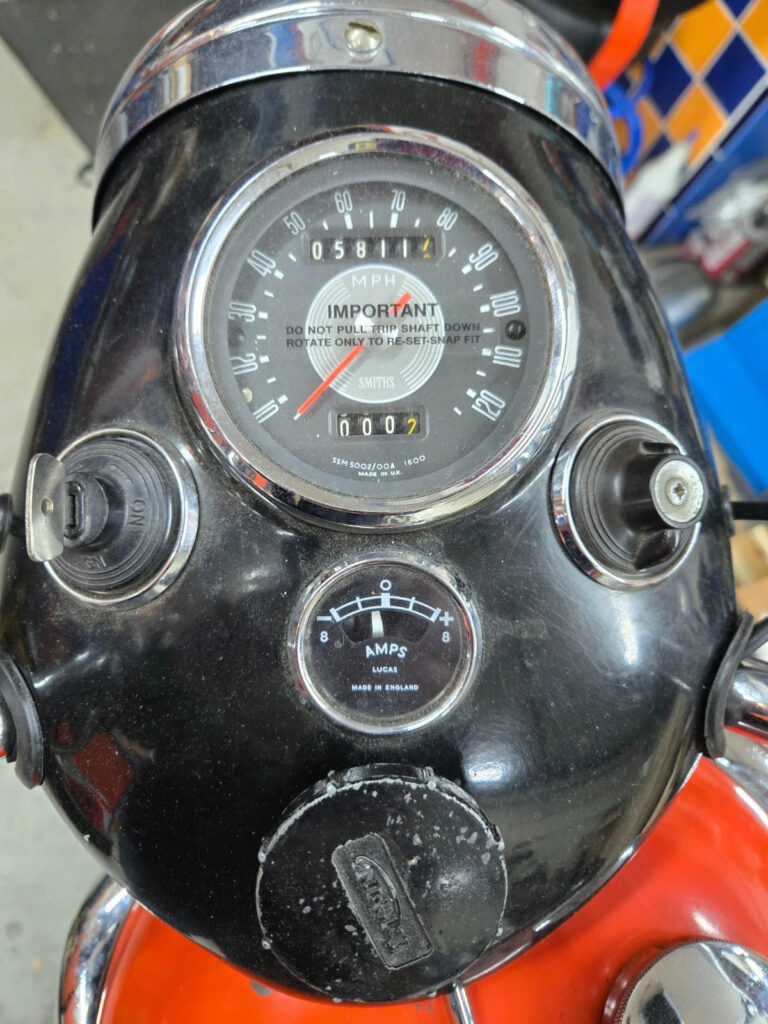 1966 Triumph Thunderbird