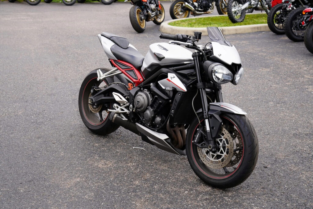 2018 Triumph Street Triple R LRH, Matt Aluminium Silver with 12500 Miles