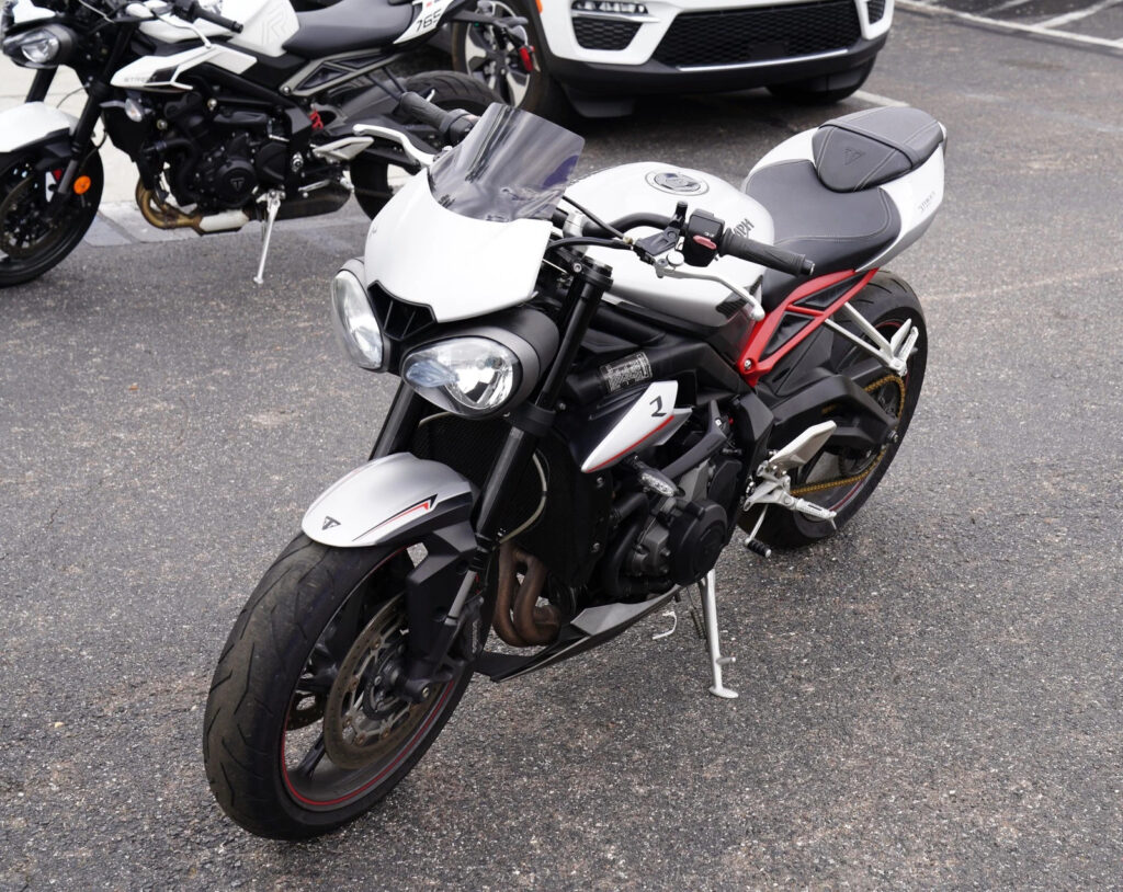 2018 Triumph Street Triple R LRH, Matt Aluminium Silver with 12500 Miles