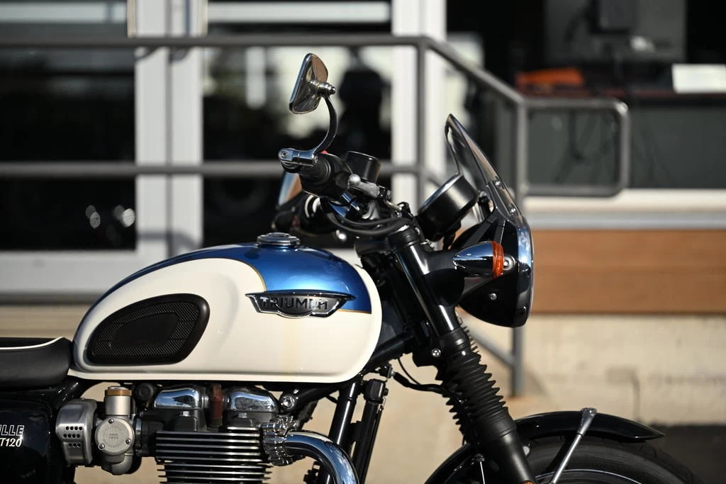 2020 Triumph Bonneville T120 Fusion White/aegean Blue