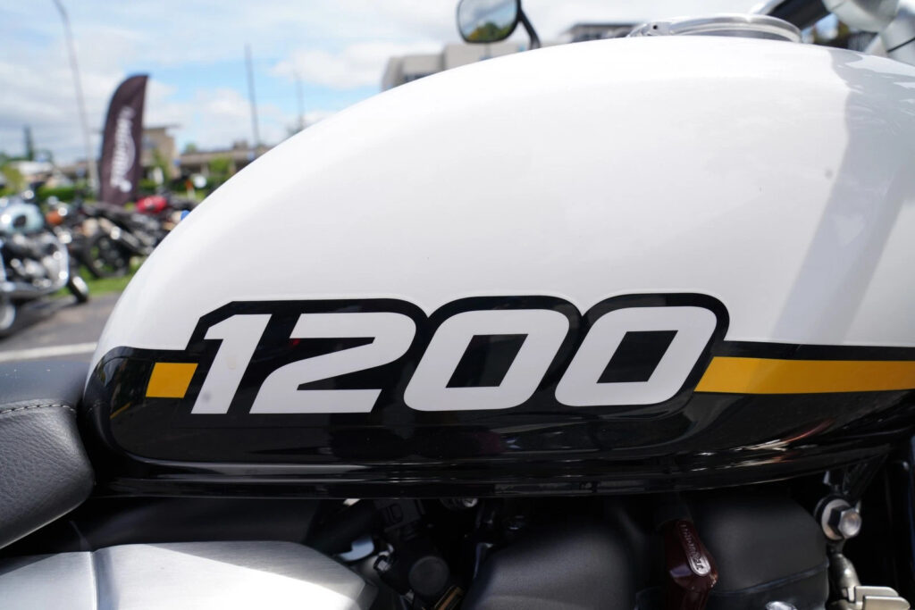 2025 Triumph Speed Twin 1200 Base