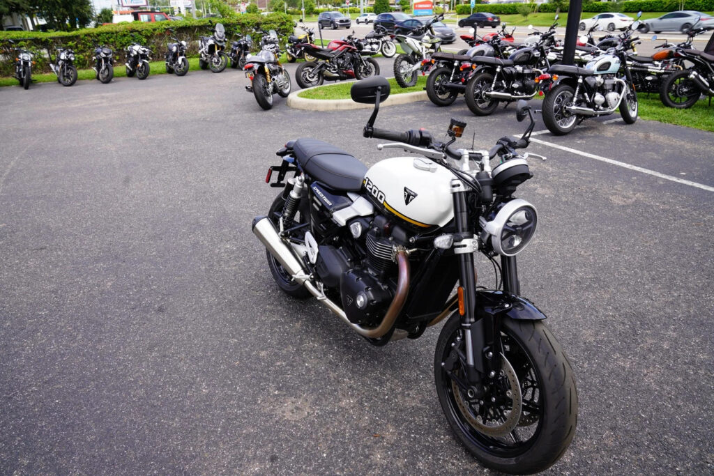 2025 Triumph Speed Twin 1200 Base