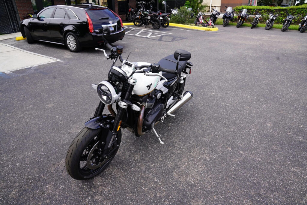 2025 Triumph Speed Twin 1200 Base