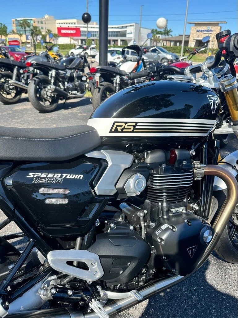 2025 Triumph Speed Twin 1200 RS