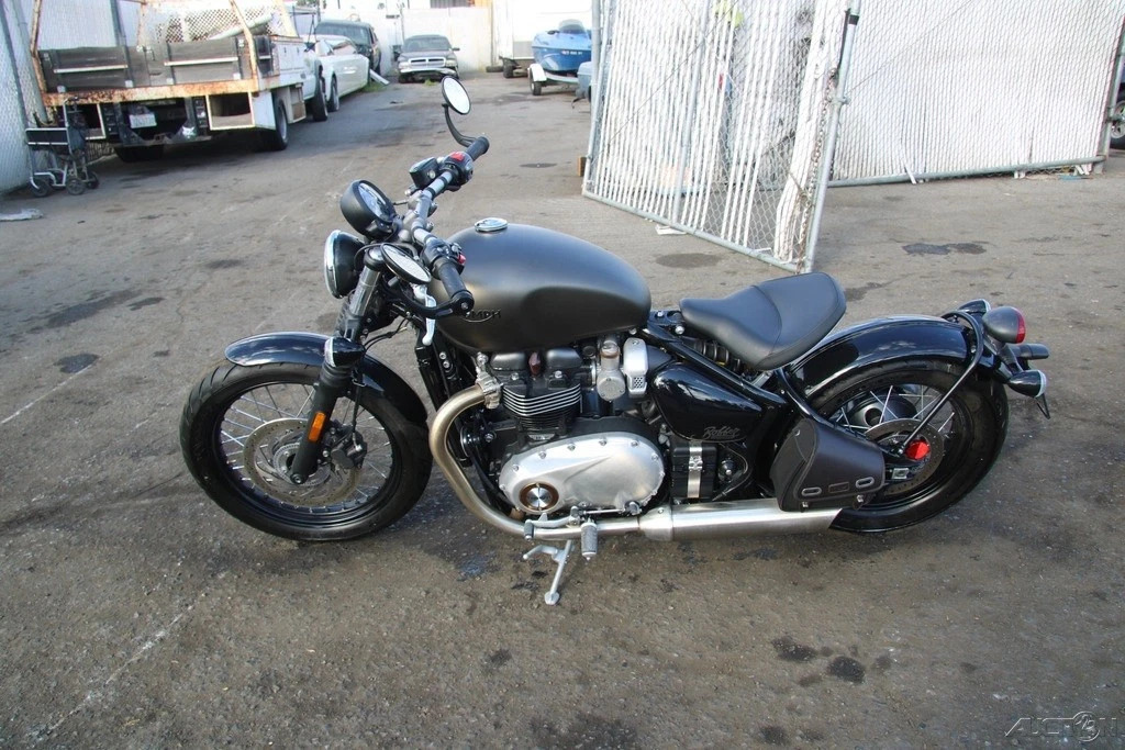 (oab) 2018 Triumph Bonneville Bobber Low Miles 1200cc Manual