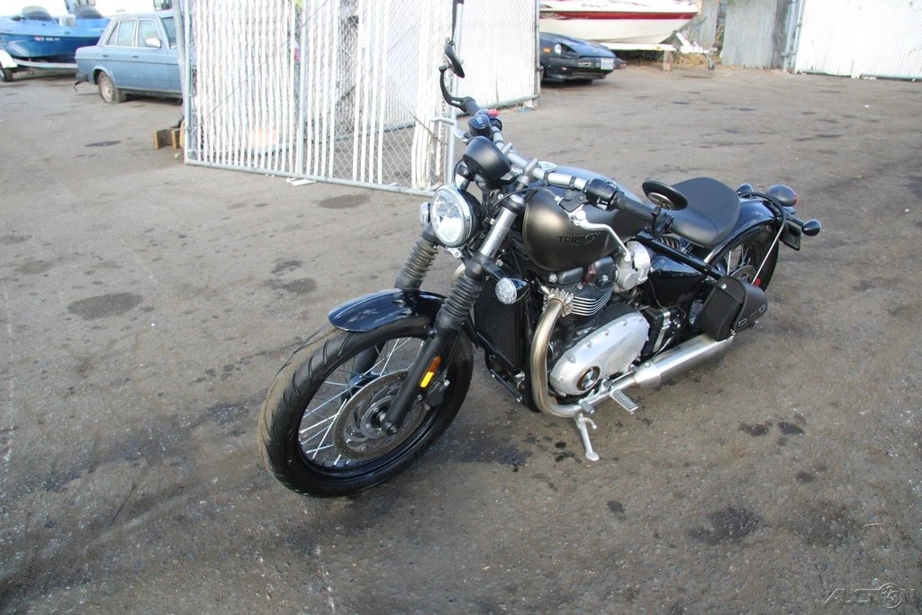 (oab) 2018 Triumph Bonneville Bobber Low Miles 1200cc Manual